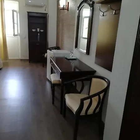 Perla Complex 3*