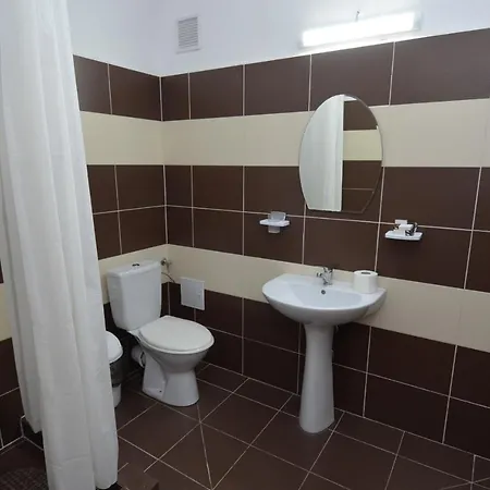 Perla Костинешти